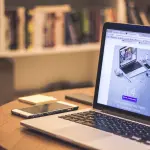 L'Arte del Coinvolgimento Online: Un Approfondimento sul Social Media Marketing Contemporaneo