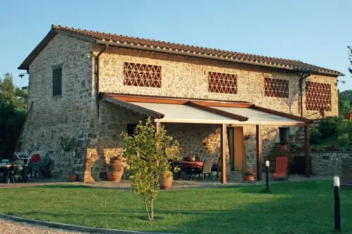 Pergolato in legno: caratteristiche e punti di forza