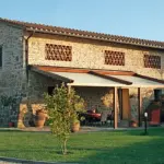 Pergolato in legno: caratteristiche e punti di forza