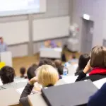 Come vengono gestiti i test di ingresso nelle università?