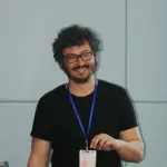 Italiano scambiato per terrorista, colpa della matematica