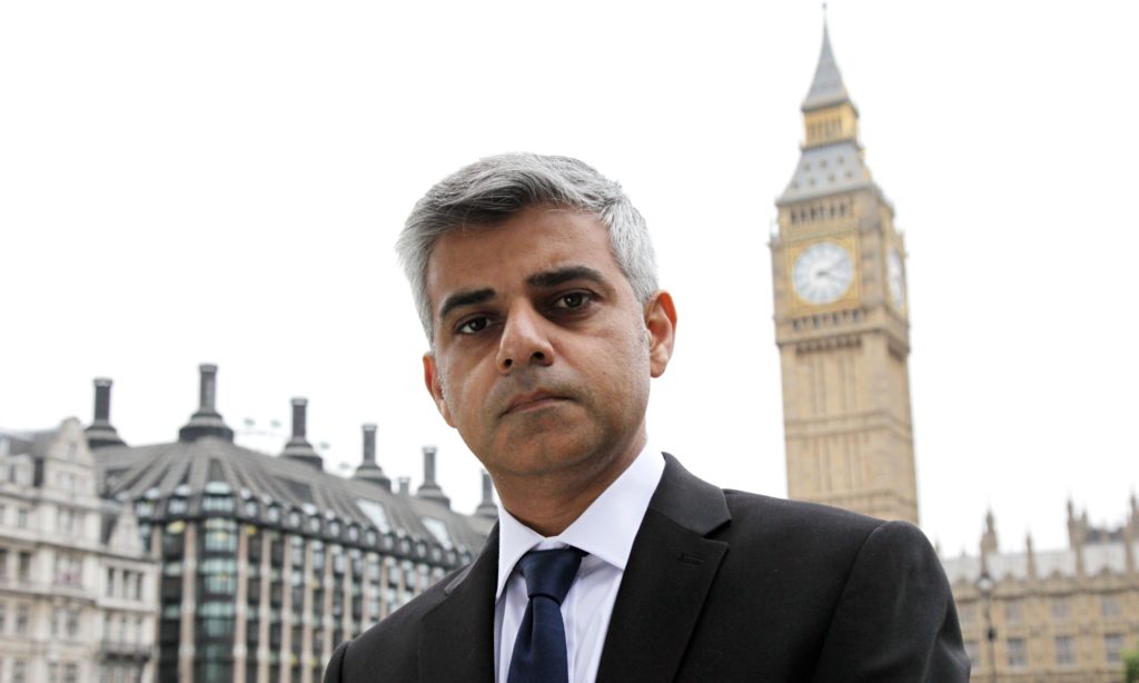 Voto Gran Bretagna, Sadiq Khan è sindaco di Londra